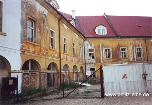 Hofansicht von Schloss Tetschen